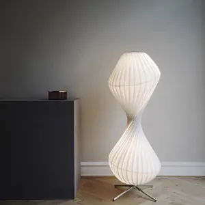 مصابيح طاوله حديثة و انيقه - Modern and elegant table lamps