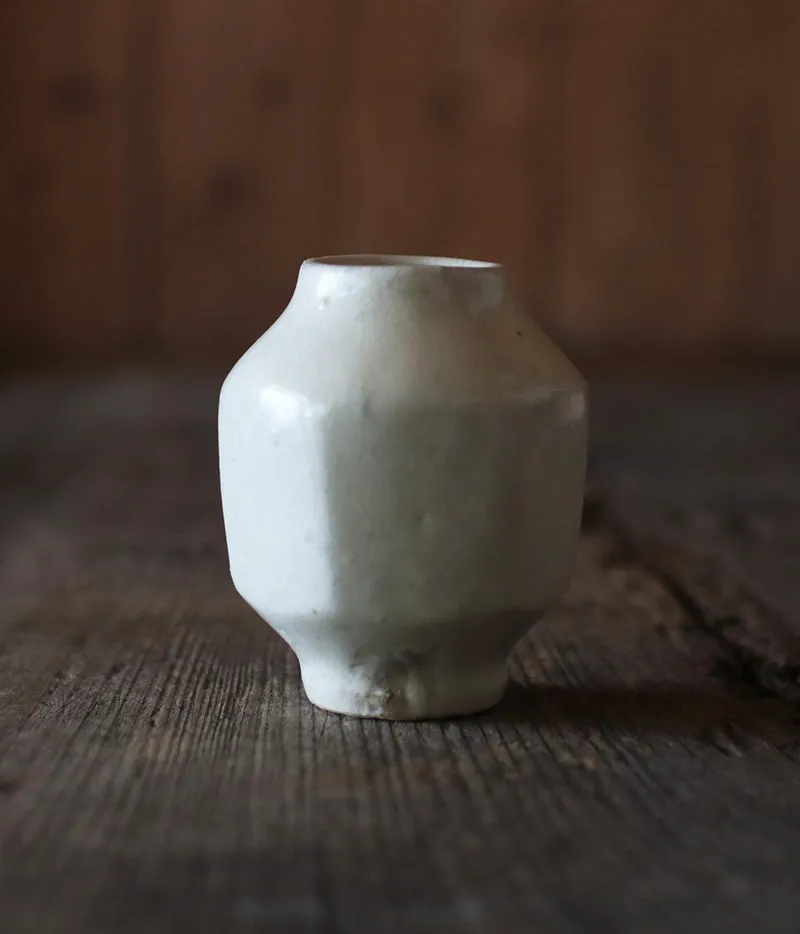 Mentori Kohiki Small White Vase